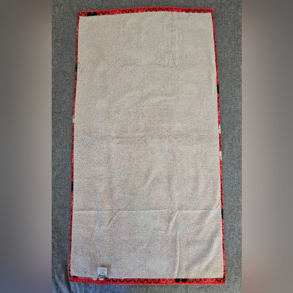 100% Cotton 46 X 24.5 Mickey Mouse Bath Towel - Picture 6 of 6
